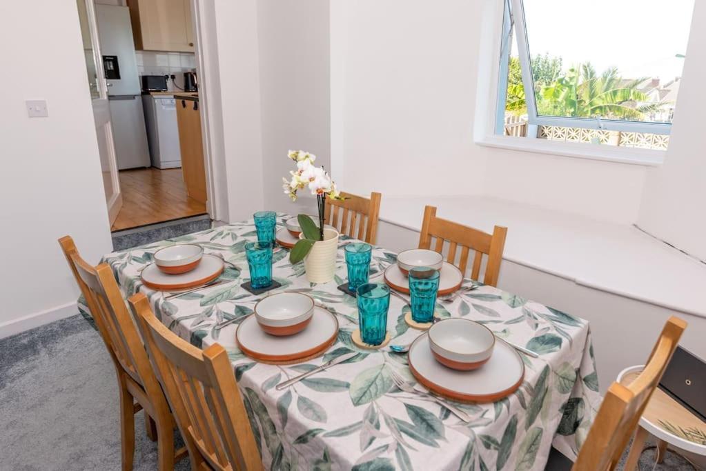 The Tempest, Sea Views, Coastal & Rural Walks. Apartment Ilfracombe Ngoại thất bức ảnh